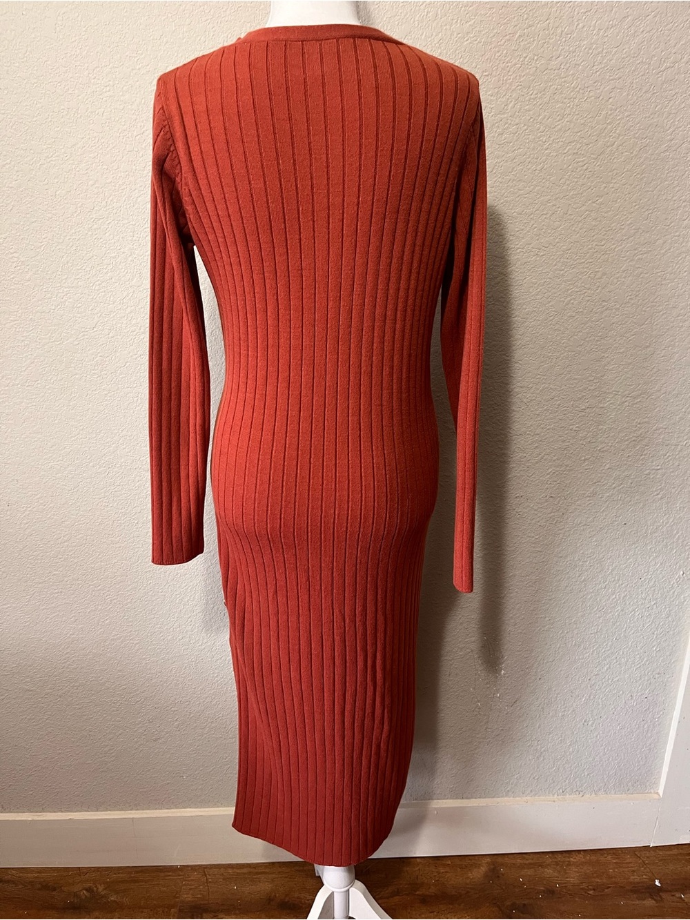 ASOS Rust Ribbed Button-Trim Long Sleeve Midi Dress - Picture 4 of 9